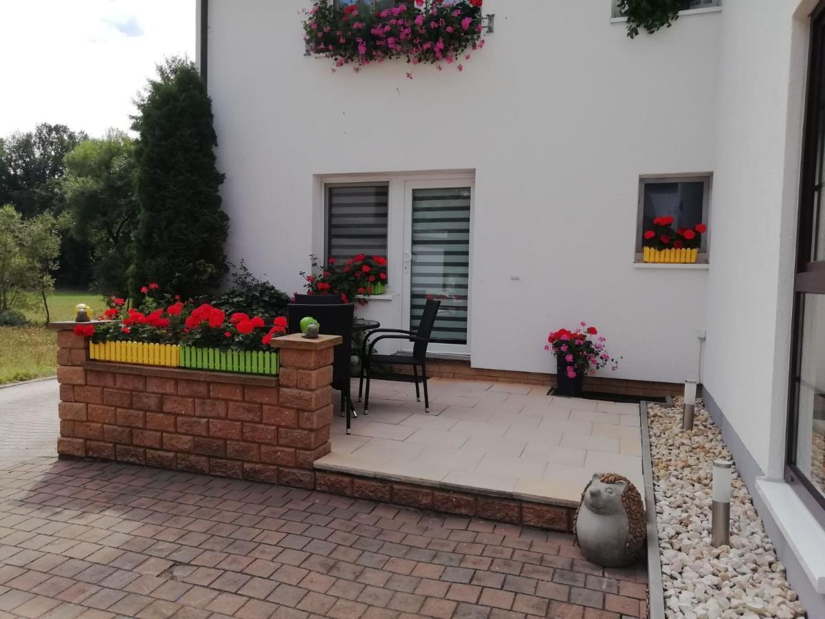 Modern Holiday Home Idyllic Setting With Terrace ميدهباخ المظهر الخارجي الصورة