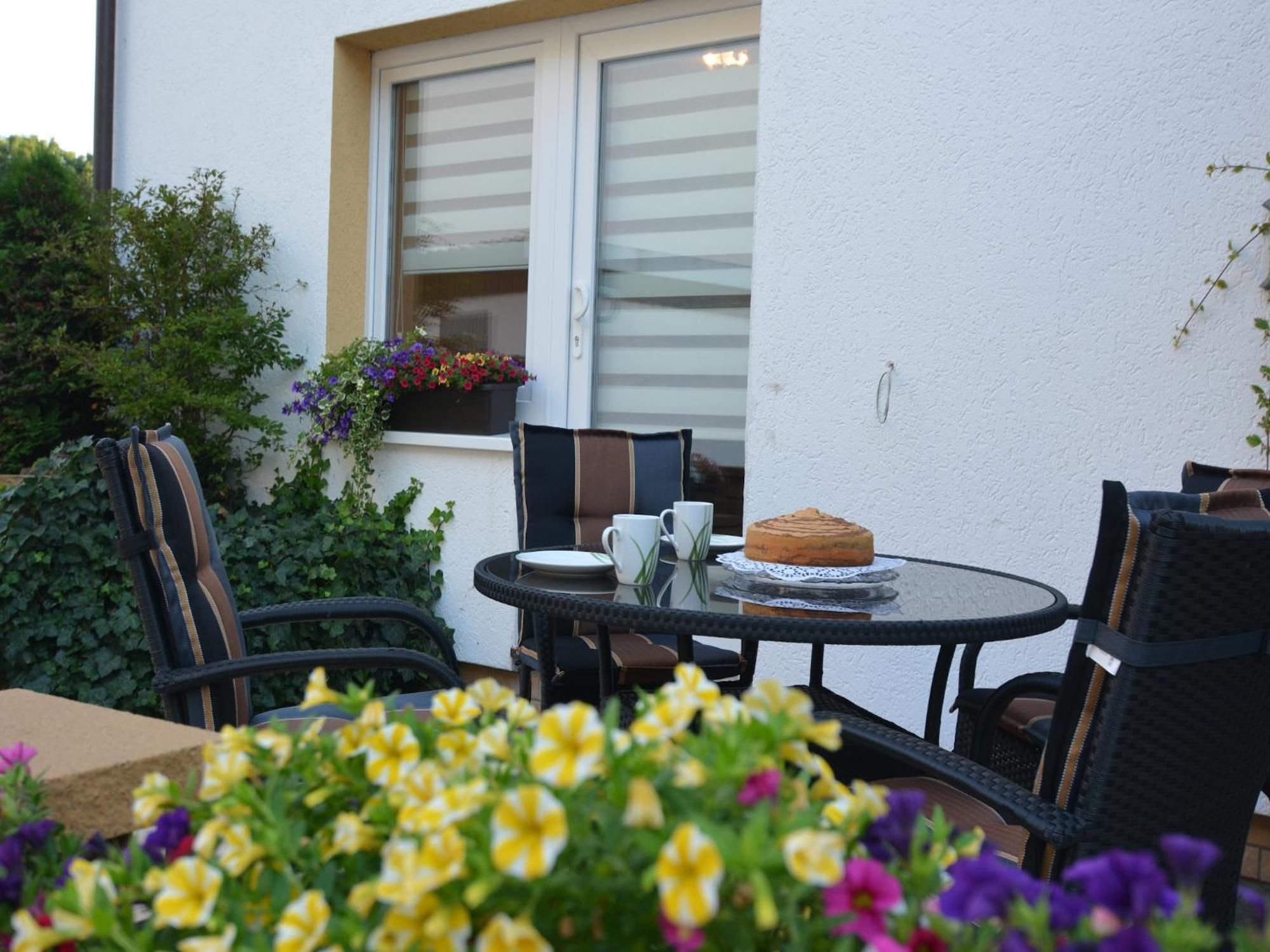 Modern Holiday Home Idyllic Setting With Terrace ميدهباخ المظهر الخارجي الصورة